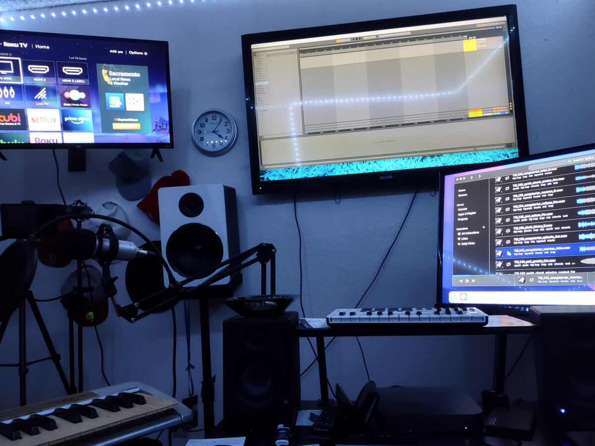 Studio Set up Studio Set up